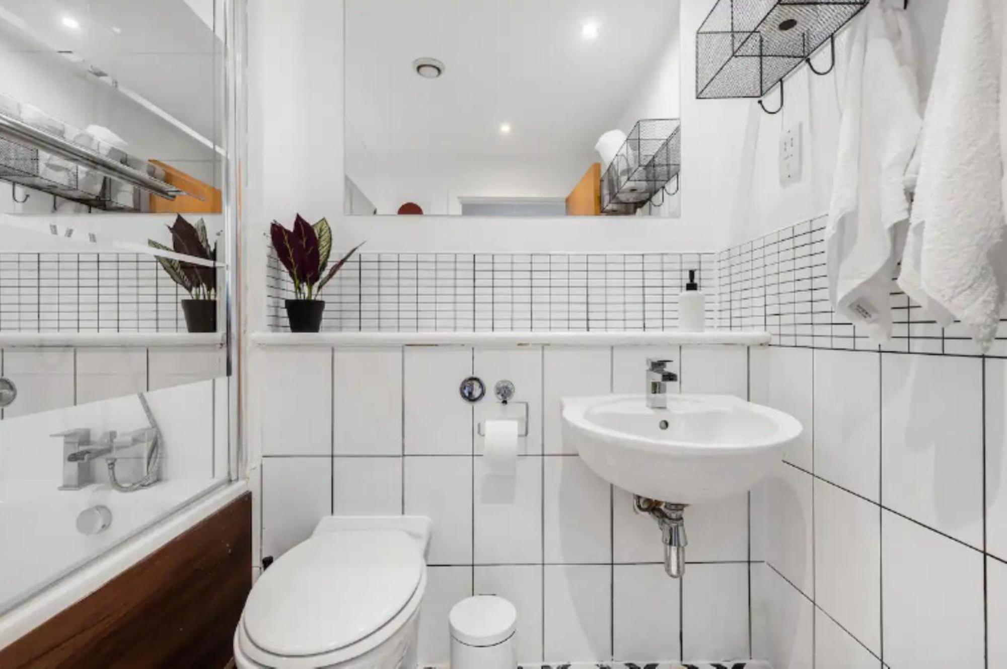 Oriental Suite 2 Bed 2 Bath Netflix And Free Parking, Games- Maihom Birmingham Esterno foto